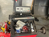 2 x banden balanceermachine met toebehoren - afbeelding 3 van  17