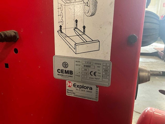 2 x banden balanceermachine met toebehoren - afbeelding 6 van  17
