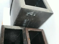 2 x bloembakken set zinc 2 stuks met roestplekken - afbeelding 3 van  3