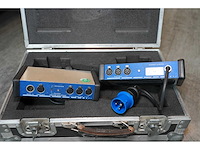 2 x dmx booster dynatec xlr 5 p in+link ( truss) - afbeelding 1 van  3