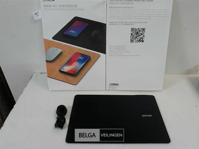 2 x draadloos laden van gsm als muispad - afbeelding 1 van  3