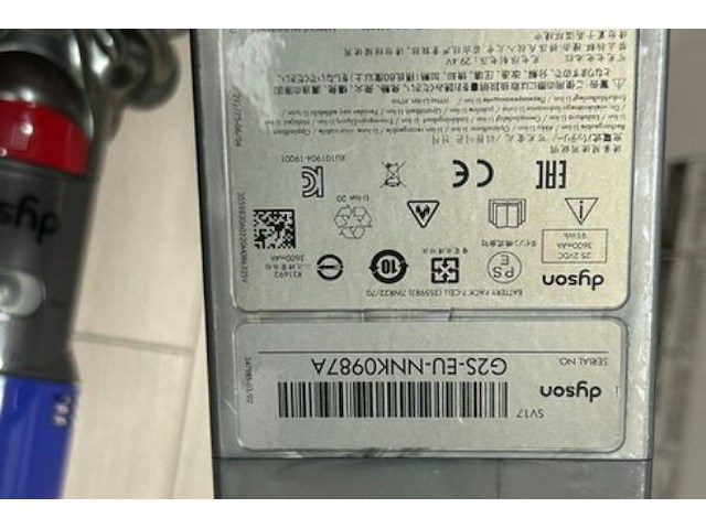 2 x dyson stofzuiger - afbeelding 5 van  6