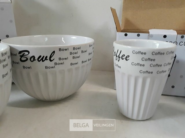 2 x espressomok 2 stuks + 1 x ontbijtkom 2 stuks porselein - afbeelding 3 van  3