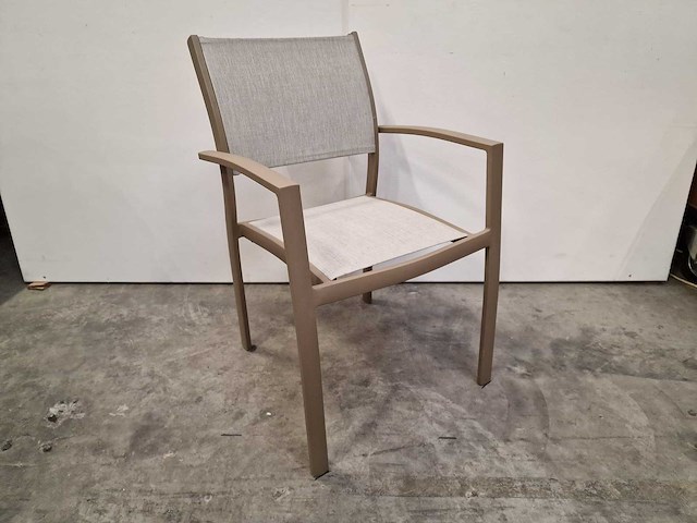 2 x garden prestige - alu stapelstoel namur champagne - stone - afbeelding 1 van  4