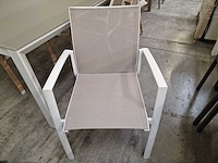 2 x garden prestige - alu stapelstoel sydney met armleuning wit mat - champagne - afbeelding 3 van  4