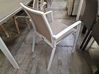 2 x garden prestige - alu stapelstoel sydney met armleuning wit mat - champagne - afbeelding 2 van  4