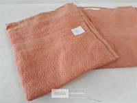 2 x handdoek 50x100 cm oranje - afbeelding 3 van  3