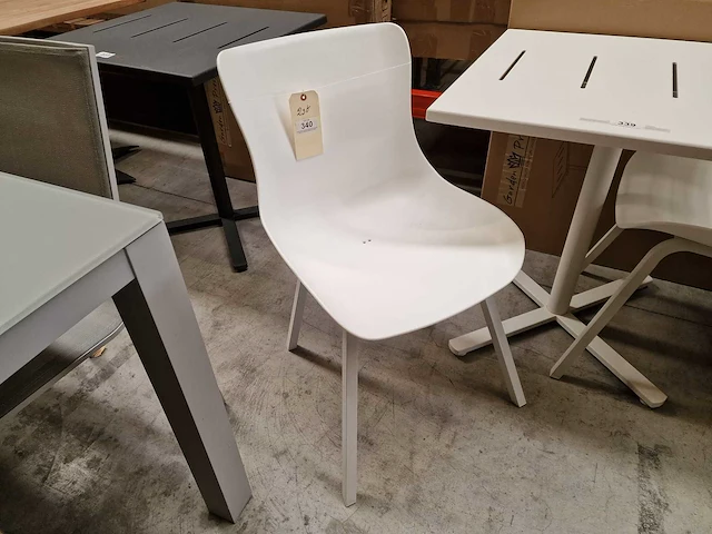 2 x hartman sophie element stoel kleur royal wit met poten wit - afbeelding 1 van  5