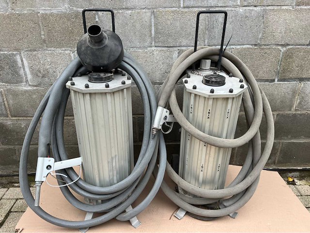 2 x ibix 25l h2o zandstraalmachine/straalketel - afbeelding 1 van  2