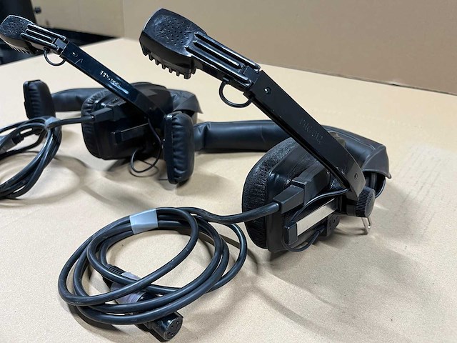 2 x intercom beyer dynamic dt108 one ear headphone w/single microphone - afbeelding 2 van  4