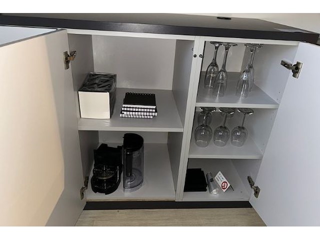 2 x kast - afbeelding 3 van  5