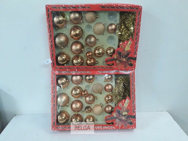2 x kerstballen 19 stuks + slingers - afbeelding 2 van  3