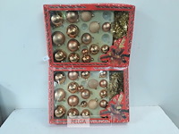 2 x kerstballen 19 stuks + slingers - afbeelding 2 van  3