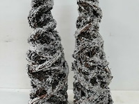 2 x kerstkegel takken met frost 40 cm - afbeelding 3 van  3