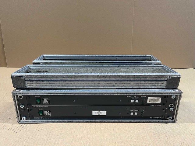 2 x kramer vm-4hdcp signal distribution dvi 1->4 - afbeelding 1 van  8