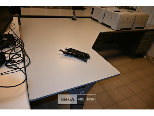 2 x l-vormige bureau - afbeelding 5 van  7