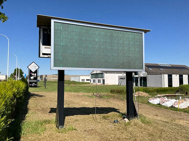 2 x led lichtreclame op zuil - afbeelding 10 van  17