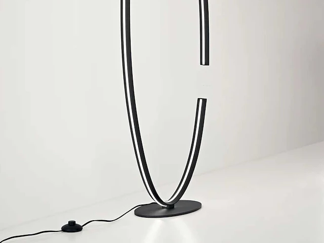2 x luce ambiente clarke design vloer lamp 130 cm - afbeelding 5 van  5