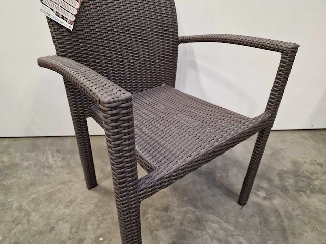 2 x luxury lounge - wicker stapelstoel ergo met arm taupe - afbeelding 4 van  5