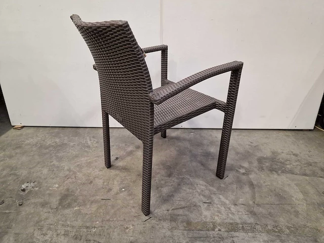 2 x luxury lounge - wicker stapelstoel ergo met arm taupe - afbeelding 2 van  5