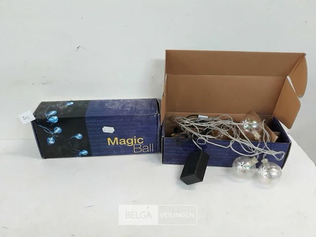 2 x magic ball 8 ballen met lampjes als discobal - afbeelding 2 van  3