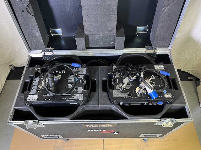 2 x martin mac viper performance - afbeelding 2 van  9