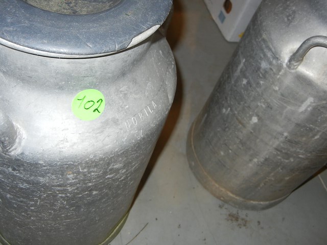 2 x melkkan met deksel - afbeelding 1 van  2