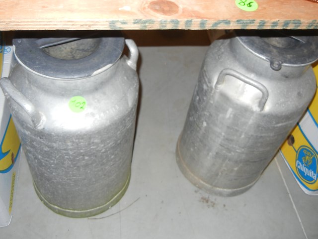 2 x melkkan met deksel - afbeelding 2 van  2