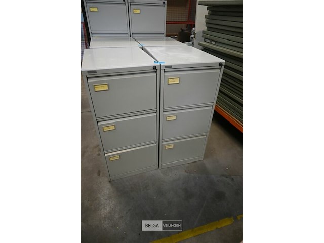 2 x metalen dossierkast met 3 laden - afbeelding 1 van  4