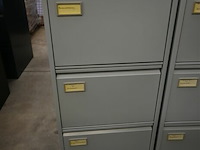 2 x metalen dossierkast met 3 laden - afbeelding 2 van  4