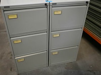 2 x metalen dossierkast met 3 laden - afbeelding 1 van  4