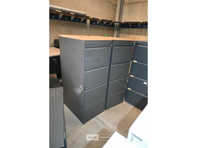 2 x metalen dossierkast met 4 laden - afbeelding 1 van  3