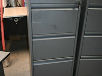 2 x metalen dossierkast met 4 laden - afbeelding 2 van  3