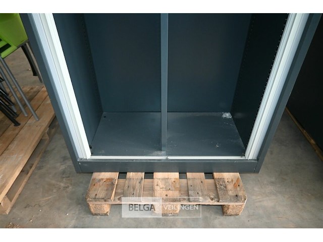 2 x metalen lockerkast - afbeelding 5 van  5