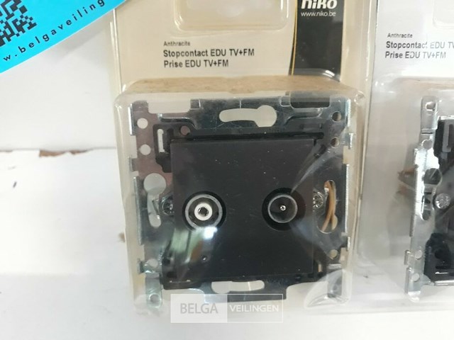 2 x niko inbouw stopcontact tv+fm antraciet - afbeelding 3 van  3