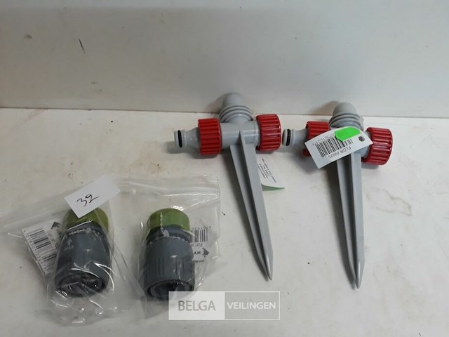 2 x parasolsproeier + 2 slangkoppeling 5/8 - afbeelding 2 van  3