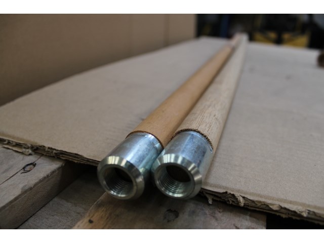 2 x pinguin steel met draad (130 cm - ø 28 mm) - afbeelding 1 van  2
