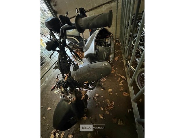 2 x scooter - afbeelding 6 van  7