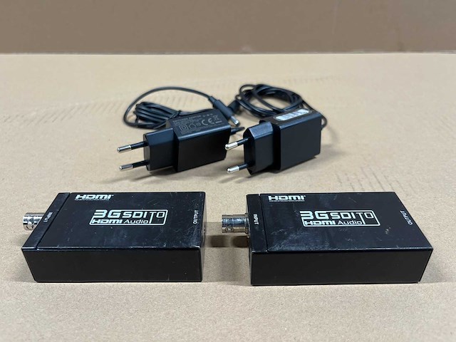 2 x sdi/hd-sdi/3g-sdi to hdmi converter w/psu - afbeelding 1 van  4
