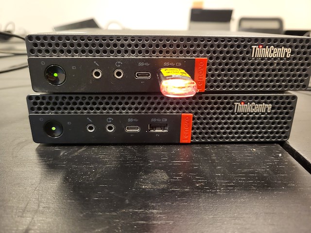 2 x sff pc lenovo thinkcentre - afbeelding 3 van  4