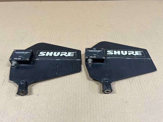 2 x shure active directional antenna ua870a (782-810mhz) - afbeelding 1 van  2