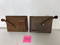2 x sigaretten machine - afbeelding 1 van  3