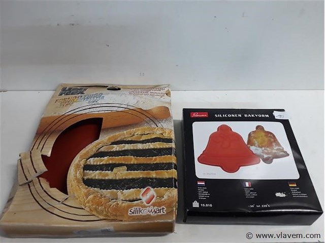 2 x siliconen bakvorm 1 x taart + 1 x klok - afbeelding 1 van  2