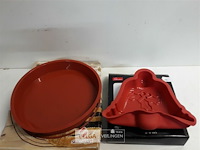 2 x siliconen bakvorm 1 x taart + 1 x klok - afbeelding 3 van  3