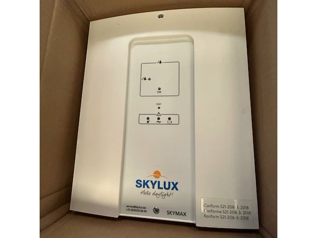 2 x skylux centrale voor rook en warmte afvoer - afbeelding 2 van  3