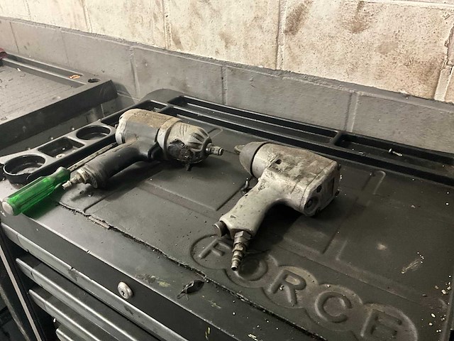 2 x slagmoersleutel op lucht - afbeelding 3 van  4