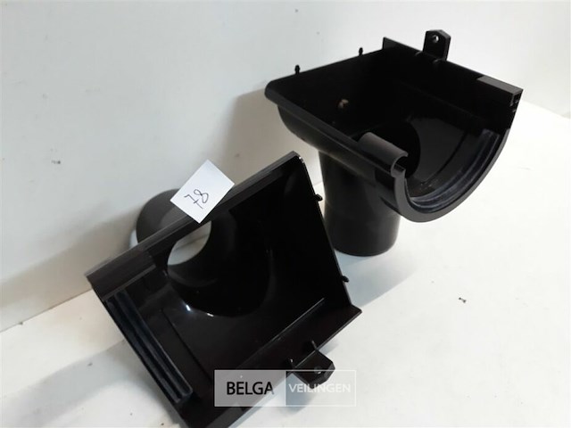 2 x spruitstuk links 125mm bruin pvc regenafvoer - afbeelding 3 van  3