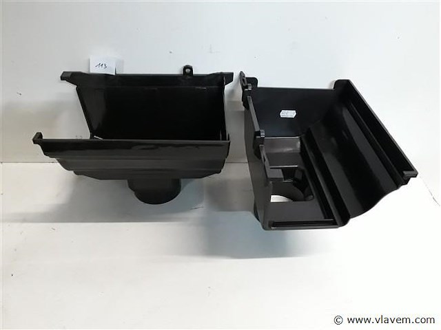 2 x spruitstuk rechts 160mm bruin pvc regenafvoer - afbeelding 1 van  2