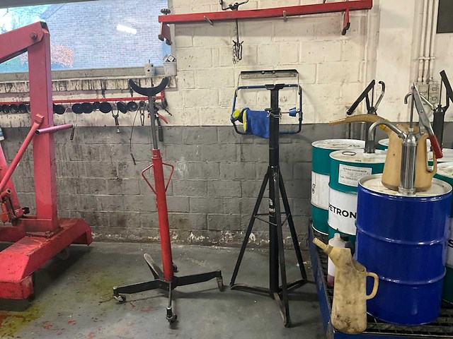 2 x steun - afbeelding 1 van  3