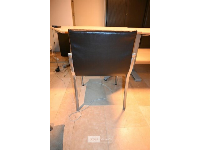 2 x stoel met armleuning - afbeelding 4 van  4